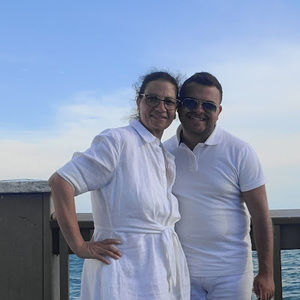 Meet your Posher, Raymonde